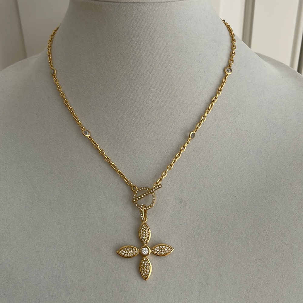 Landeau necklace